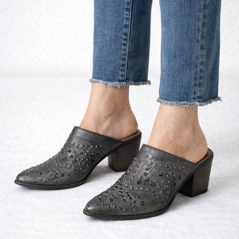 Frye & co. Distressed Leather Studded Heeled Mules Shoes - Phoenix Pewter Sz 9M